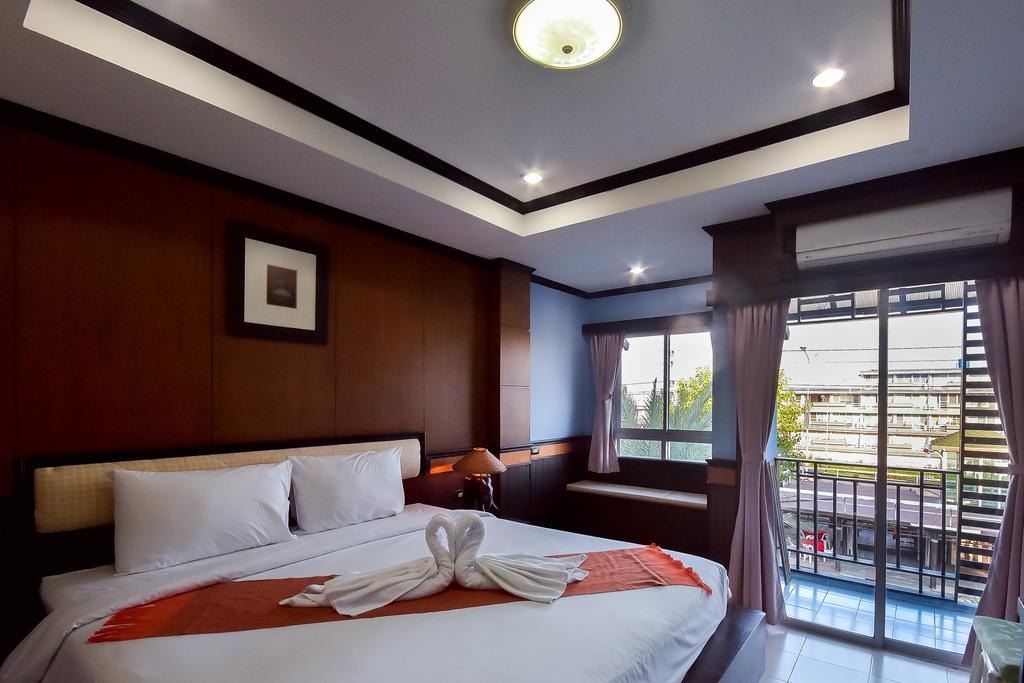 צ'ה אם Season Palace Huahin Hotel מראה חיצוני תמונה