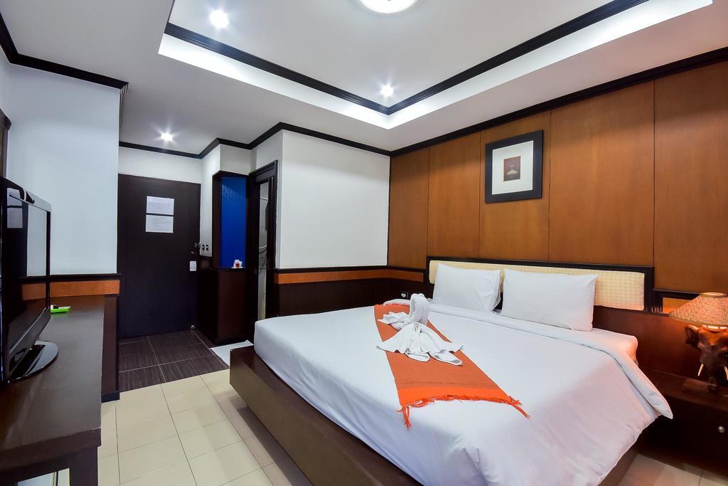 צ'ה אם Season Palace Huahin Hotel מראה חיצוני תמונה