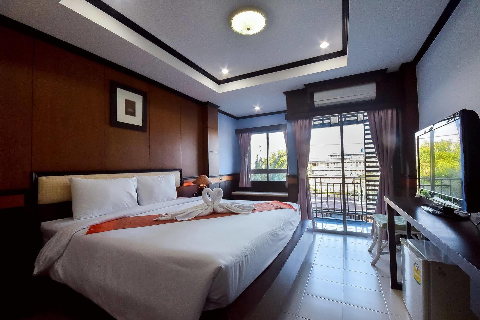 צ'ה אם Season Palace Huahin Hotel מראה חיצוני תמונה